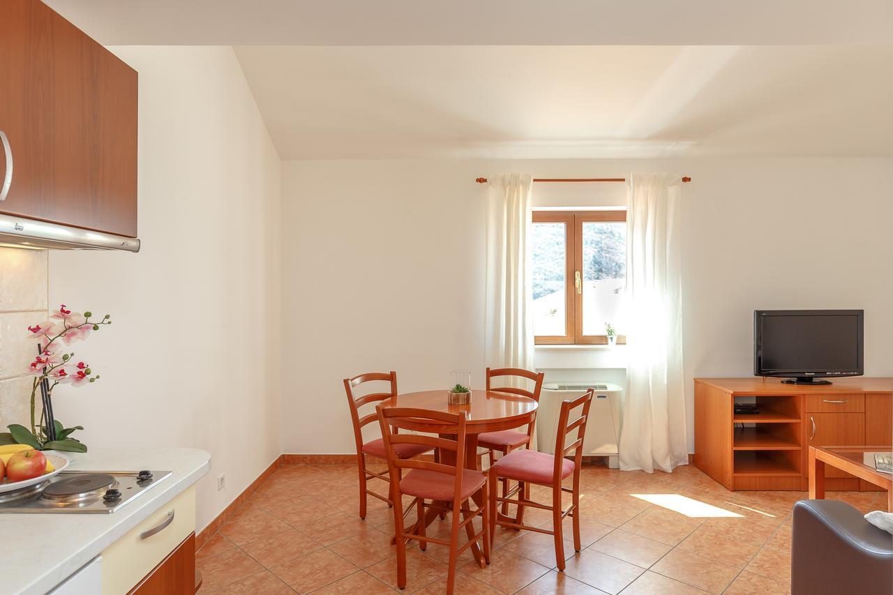 Apartments Mondo Mokošica Εξωτερικό φωτογραφία